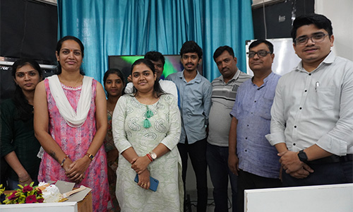 Digital marketing training program at Edigital Knowledge Academy Pune
